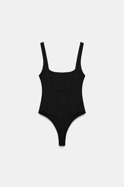 BODY EL?STICO ESCOTE CUADRADO / Negro