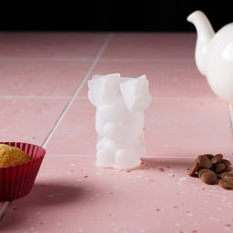 Цена за 2 шт. Молд для заливки новогодний Оленёнок, силикон, 6?3?6 см, прозрачный