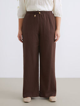 Beli Lastikli Dokulu Geni? Pa?a Kad?n Pantolon