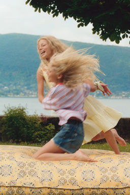 STRIPED AND TEXT T-SHIRT - Zara фото 5