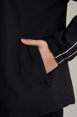 Ветровка Черный TRN ESSENTIAL Woven Track Top - Anta фото 12