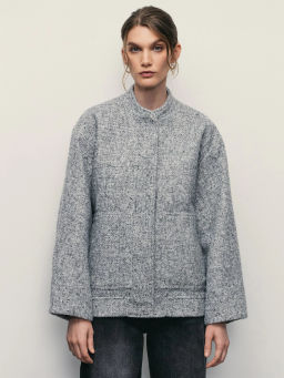 Куртка-бомбер из фактурной ткани / Zarina  фото 4