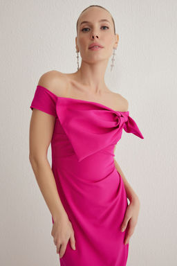 TRENDYOLMILLA Fusya Carmen Yaka Fiyonklu Dokuma Maxi S?k Abiye & Mezuniyet Elbise TPRSS25AE00030  фото 2