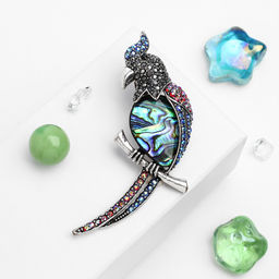 Брошь-подвеска «Галиотис» попугай