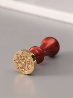 Печать для сургуча с пластиковой ручкой «Буква V на вензеле», 2.5×2.5×6.3 см