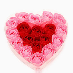 Набор в форме сердца, нежных 18 красно-розовых мыльных роз - SB BEAUTY фото 3