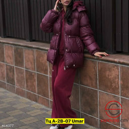 Куртка с капюшоном женская