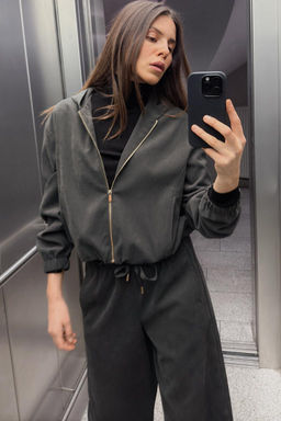 TEXTURED BOMBER JACKET WITH HOOD - Zara фото 8