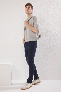 TRENDYOL MAN Lacivert Slim/Dar Paca Basic 5 Cep Esnek Gabardin Pamuklu Pantolon TMNSS25PL00020 - Trendyolmilla фото 3