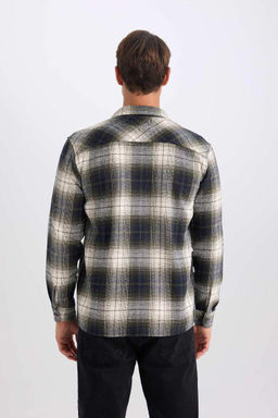 Фланелевая рубашка стандартного кроя с воротником поло и длинными рукавами в клетку - Defacto фото 10