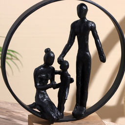 Сувенир «Семья», 23×10.5×27 см, полимерная смола, манговое дерево