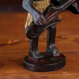 Сувенир «Абориген-гитарист», 16×10×8 см, дерево