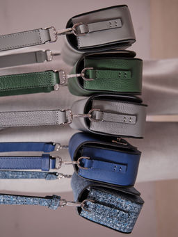 Сумка на плечо Deboro 30879 серый дым