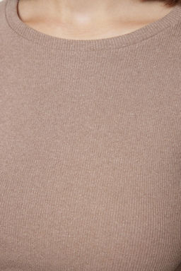 Kahverengi-Bej 2li Paket Vucuda Oturan Bisiklet Yaka Fitilli Crop Esnek Orme Bluz TWOAW22BZ0331