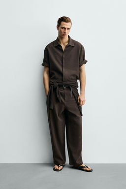 PANTAL?N FLUIDO PLIEGUES / Marr?n