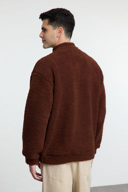 TRENDYOL MAN Koyu Kahverengi Oversize/Genis Kesim Fermuarl? Pelus Sweatshirt TMNAW25SW00107 - Trendyolmilla фото 5