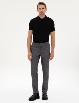 Siyah Slim Fit Fermuarl_ Polo Yaka Triko Kazak
