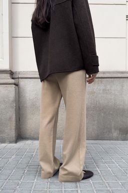 WASHED-EFFECT INTERLOCK TROUSERS - Zara фото 11