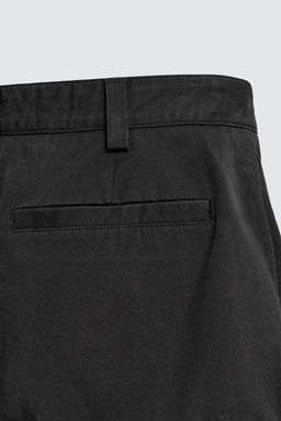 LIMITED EDITION RELAXED FIT CARGO BERMUDA SHORTS - Zara фото 9