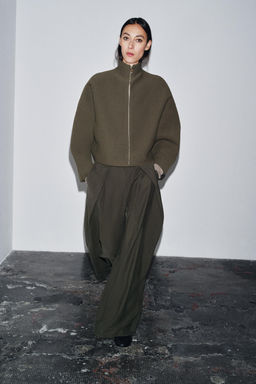 KNIT ZIP-UP JACKET