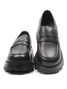 03-5938 BLACK Лоферы женские (натуральная кожа)