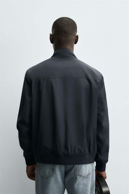 WATER-REPELLENT TECHNICAL JACKET - Zara фото 3