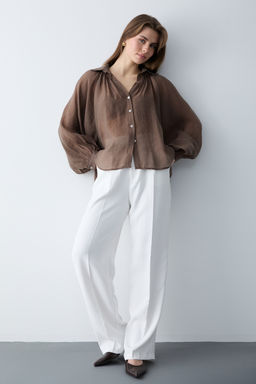 Kahverengi Ince Dokumlu Balon Kol Dokuma Gomlek TWOSS26GO00139