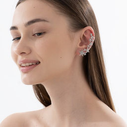 Серьга Кафф десять звёзд со стразами, цвет белый в серебре