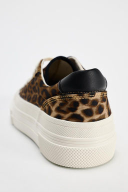 ANIMAL PRINT TRAINERS - Zara фото 8