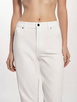 CONTE CON-723 Белые джинсы slim из eco-friendly денима white - Conte elegant фото 6