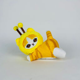 Мягкая игрушка Котенок в шапке пчелки 25 см - Storyland фото 5