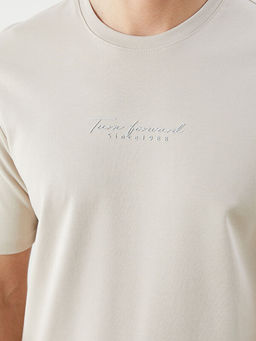 Bisiklet Yaka Bask?l? Erkek Ti??rt