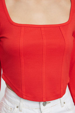 Trendyolmilla Siyah Biye Detayl? Kare Yaka Fitted/Vucuda Oturan Crop Interlok Orme Bluz TWOAW23BZ00151 фото 12