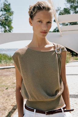 TOP PUNTO FORNITURA / Camel oscuro - Zara фото 2