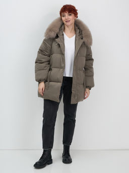 Куртка зимняя женская с мехом и капюшоном тренд коричневого цвета 7639K - Visdeer фото 11