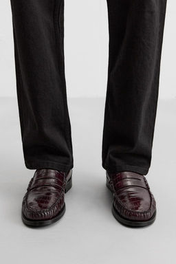 EMBOSSED LEATHER LOAFERS - LIMITED EDITION - Zara фото 3