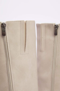 Trendyolmilla Shoes Siyah Fermuarl? Yuvarlak Burun Kad?n Blok Topuklu Cizme TAKAW25CZ00004  фото 6