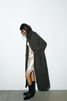 WAXED TRENCH COAT WITH CORDUROY COLLAR - Zara фото 4