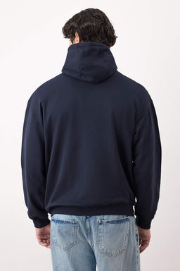 Lacivert Oversize/Genis Kesim Fermuarl? S?cak Tutan Kapusonlu Sweatshirt-H?rka TMNAW24SW00049
