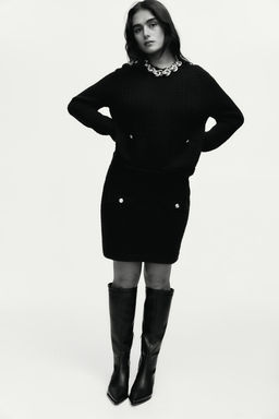 Falda en punto pointelle