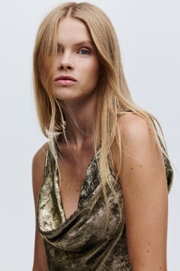 Vestido con escote drapeado - H&m фото 6