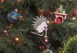 Елочные игрушки - Ежик на лыжах 490-1