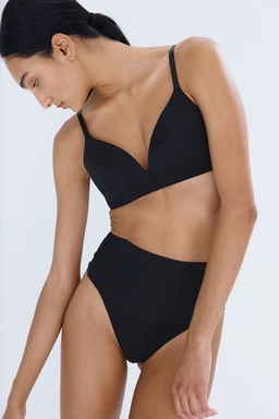 Sujetador de microfibra acolchado sin aros - H&m фото 3