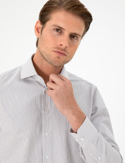Kahverengi _izgili Slim Fit Uzun Kollu G_mlek