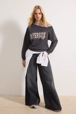 Teen Antrasit Slogan Bask?l? Ac?k Omuzlu Orme Sweatshirt TWOAW26SW00201