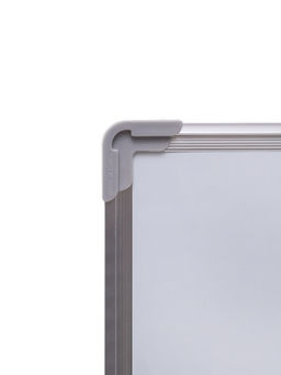 Доска магнитно-маркерная Calligrata, 120×180 см, с полочкой, в алюминиевой рамке