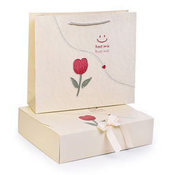 Пакет подарочный "Радужный сюрприз" 31*25*8см.