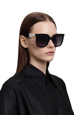 НОВИНКА CAROLINA HERRERA Солнцезащитные очки HER 0374/S