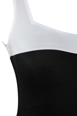 TRENDYOLMILLA Siyah Kare Yaka Regular Mayo TBESS25MA00000  фото 6