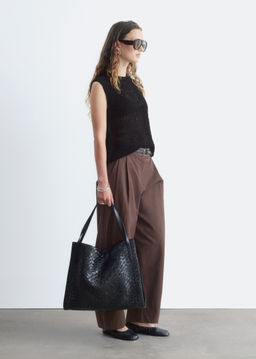 Pantalones recortados con perneras de barril